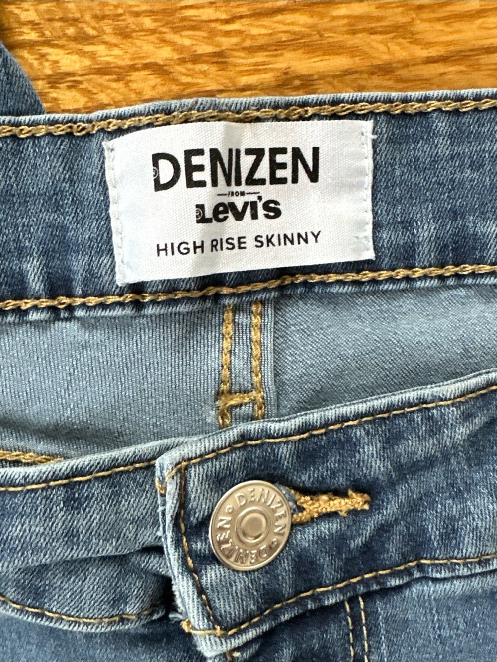 Bundle Of 2 Levi Women’s High-rise Skinny Jeans Size. 14 - Picture 8 of 16